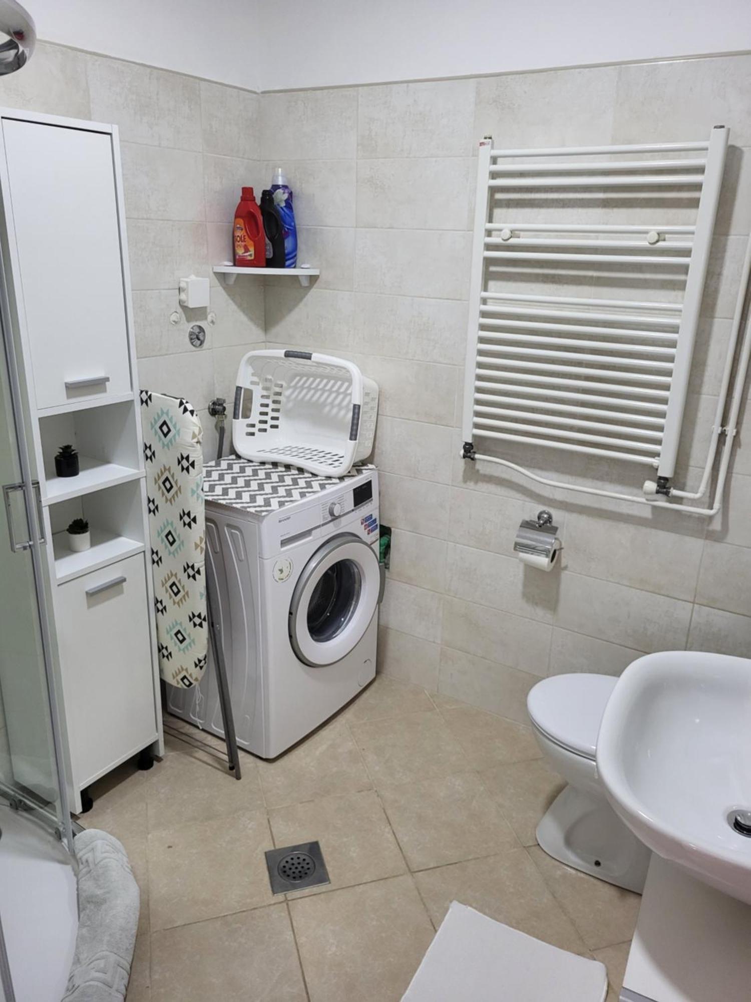 Studio Apartment City With Free Parking 普拉 外观 照片